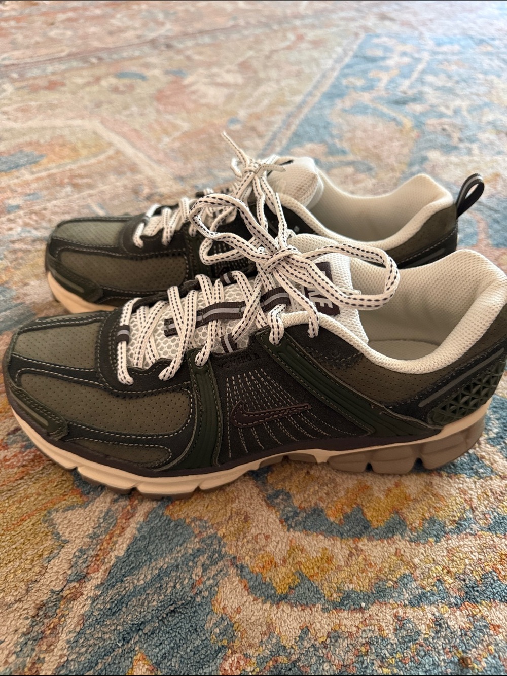 Nike Vomero 5